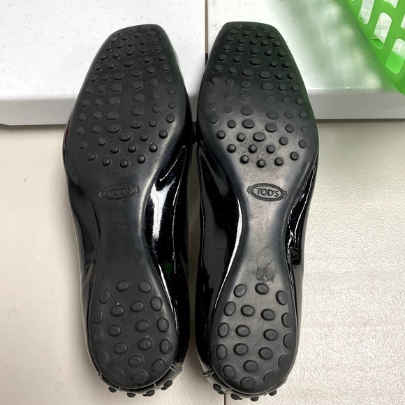 TOD'S Women Black Patent Leather Penny Slip On Loafers Rubber Pebbling Size 7.5 - Picture 9 of 11